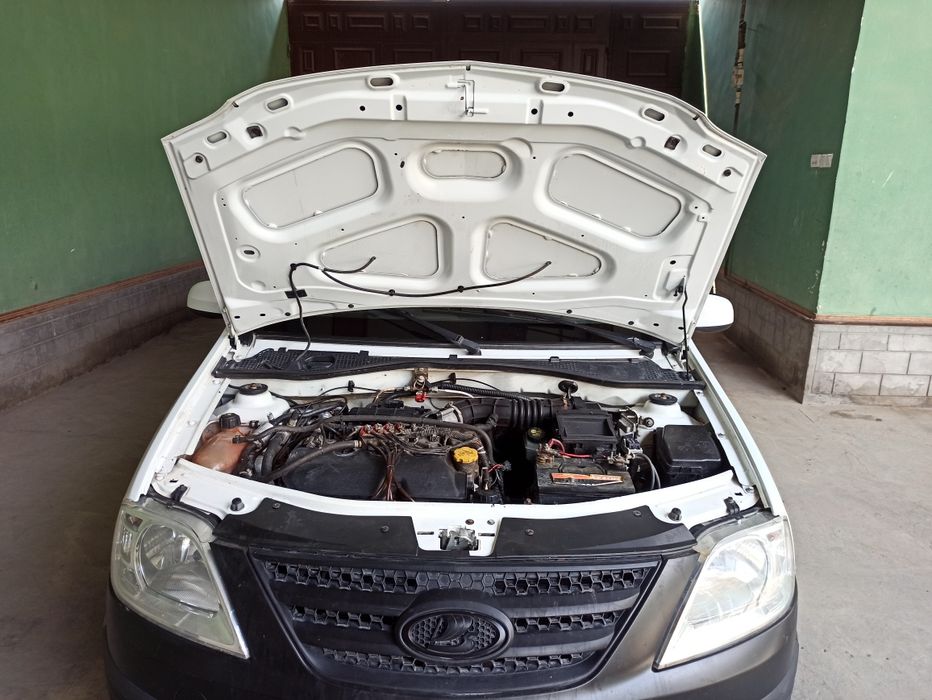 Лада ларгус. 2019