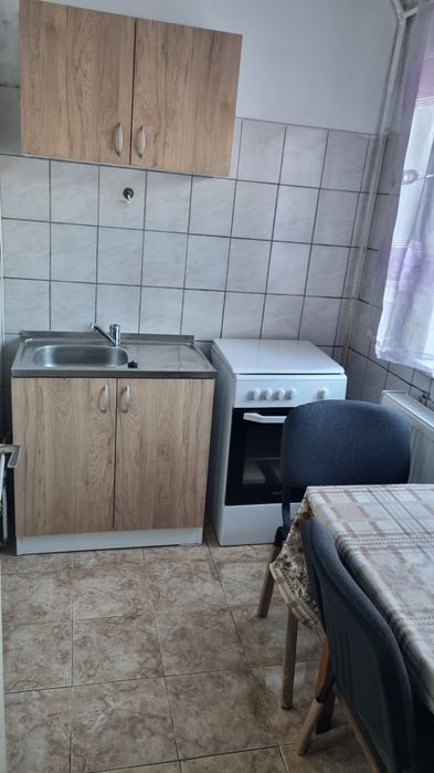 Inchiriez garsoniera Lângă Bibescu