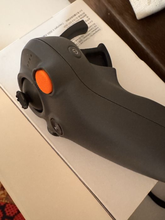 DJI Avata 2 + DJI RC Motion 3 – stare impecabilă, nefolosite