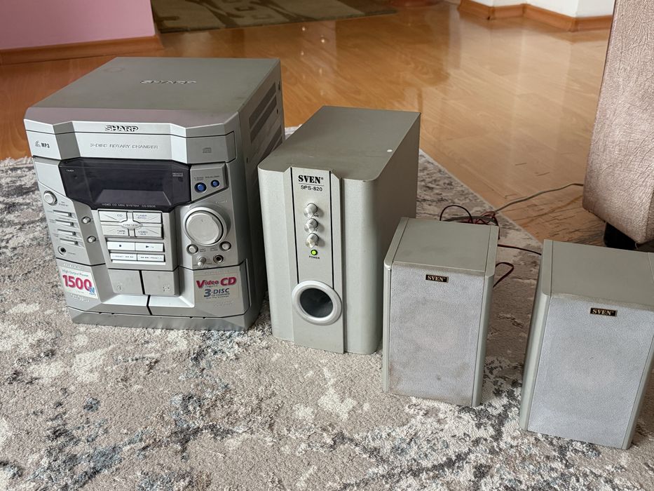 Музыкальный центр Sharp Колонки Sven SPS-820