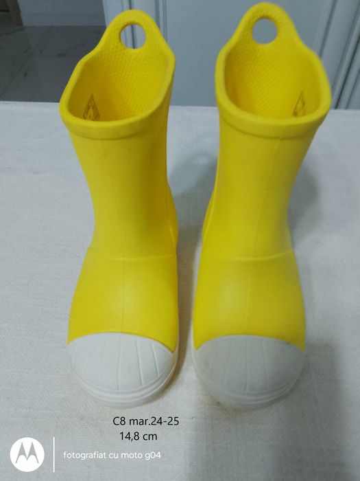 Crocs copii, pret unic 80 lei perechea
