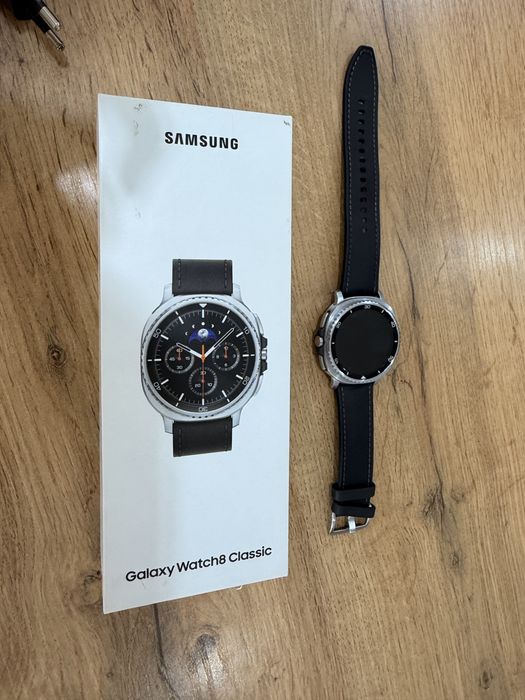 Galaxy wath 8 classic