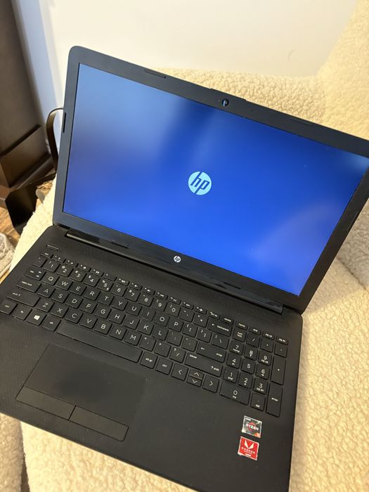 Laptop Hp ryzen 5     1Tb