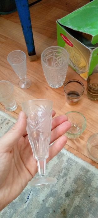 Посуды сторинные.