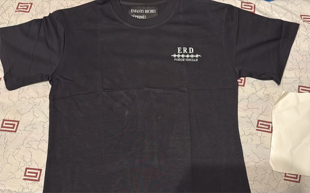 erd black t shirt