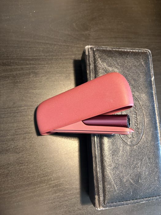 Aparat Iqos, Vişiniu.