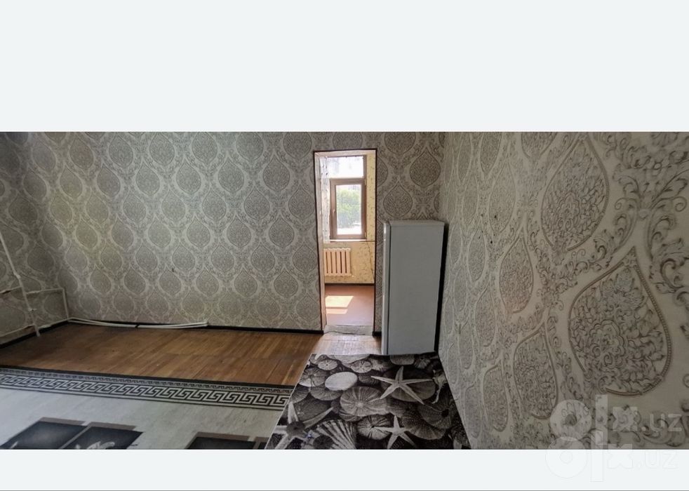 Прадаетса квартира карасу 6 базарчик