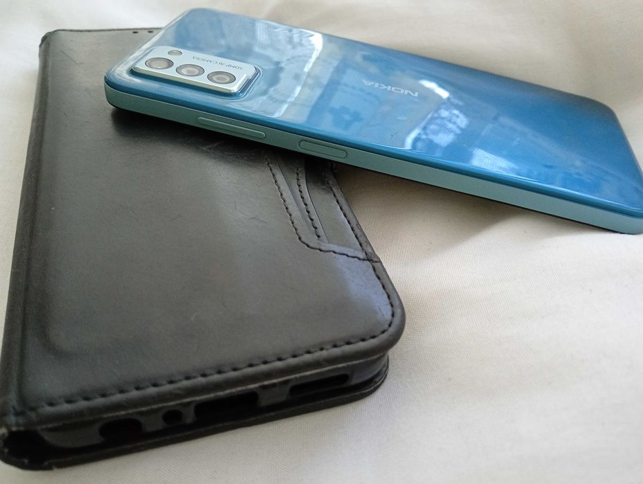 Продавам Nokia g22