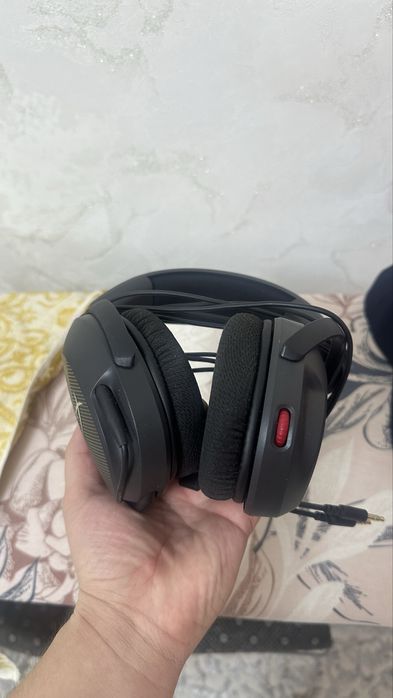 Игровые наушники