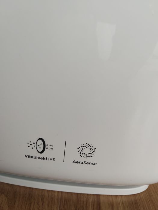 Vând purificator de aer Philips