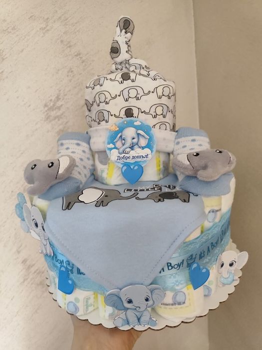 Торта от памперси PAMPERS PREMIUM CARE 2