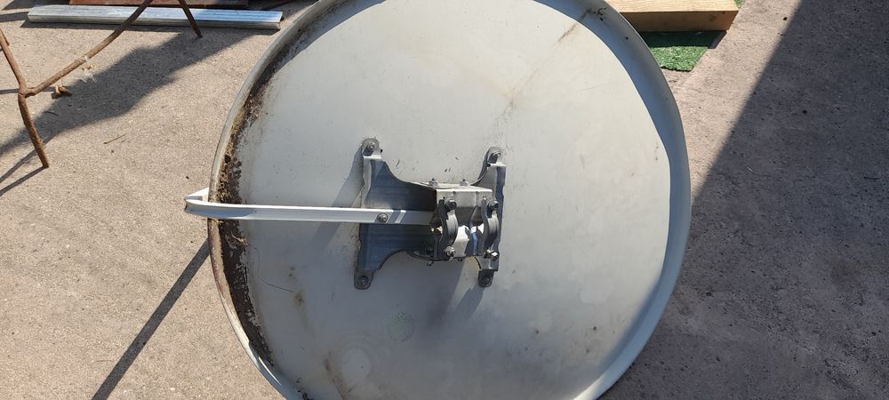 Parabolică  Completă