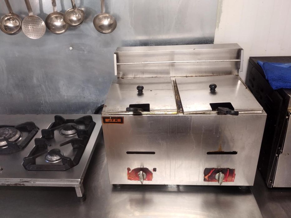 Продава се Заведение в София, Дружба 1 - 50 кв.м за 233 €/кв.м - Снимка #11