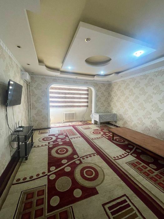 Сергели 2чи метро бекатида квартира бор безмаклер