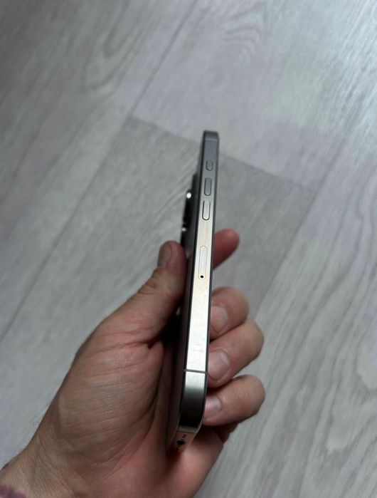 iPhone/Айфон 16 pro 256гб