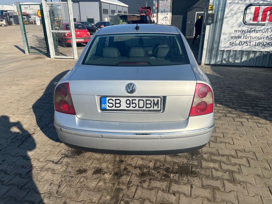 Vand Volkswagen Pasat B5.5 2004