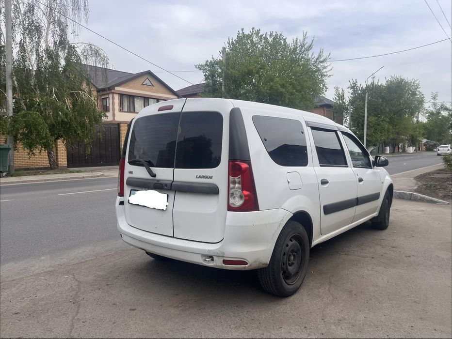 Lada Largus 2014