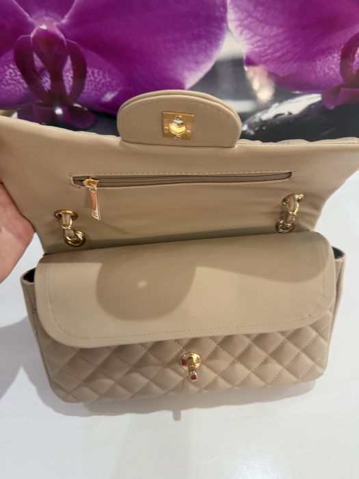 Дамска чанта CHANEL