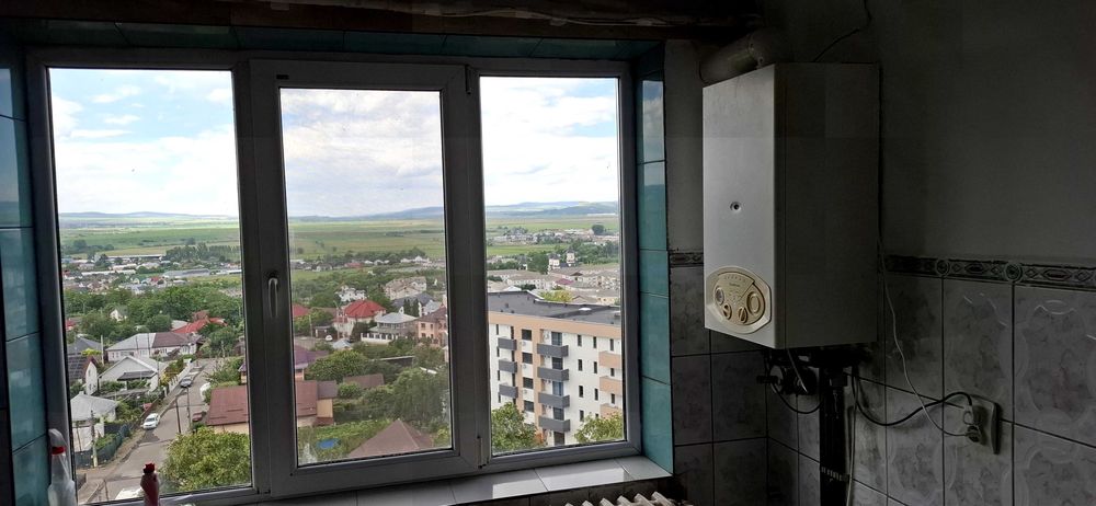 Vând apartament 3 camere
