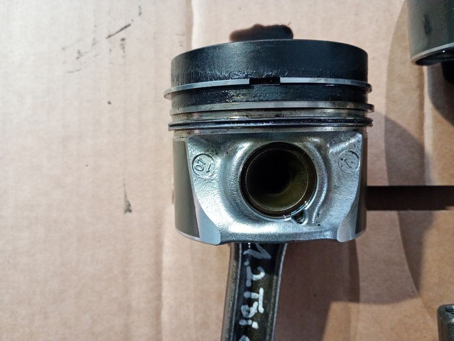 Piston pistoane biela vw polo 6r 1.2tdi cfwa skoda fabia seat ibiza