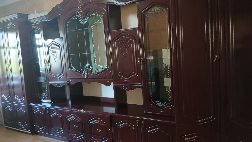 Продается стенка в отличном состоянии