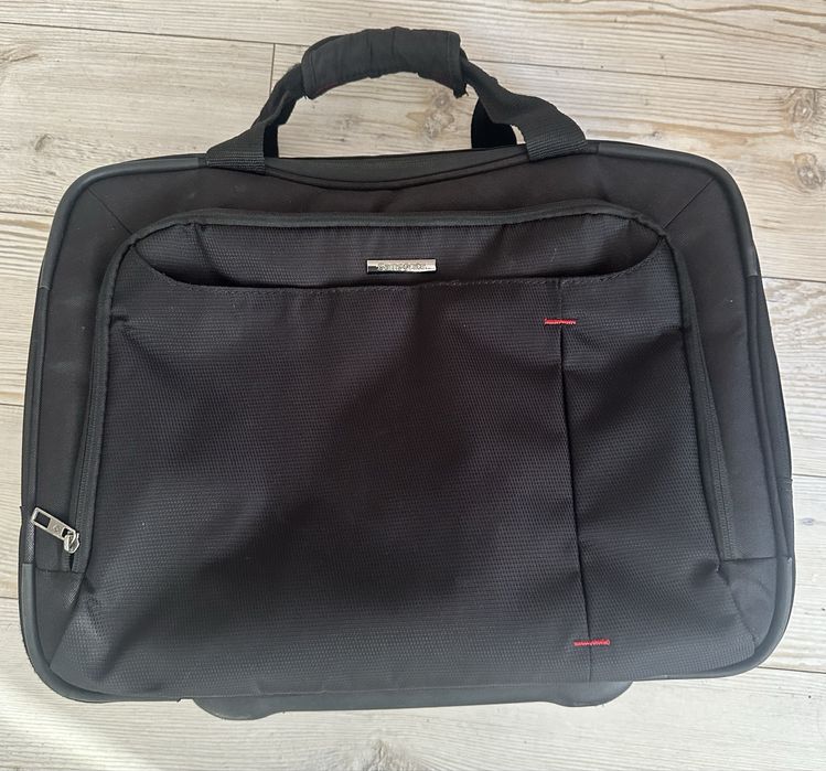 Samsonite business