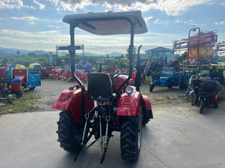 Konig Traktoren nou cu semicabina tractor putere 25 CP utilaj nou