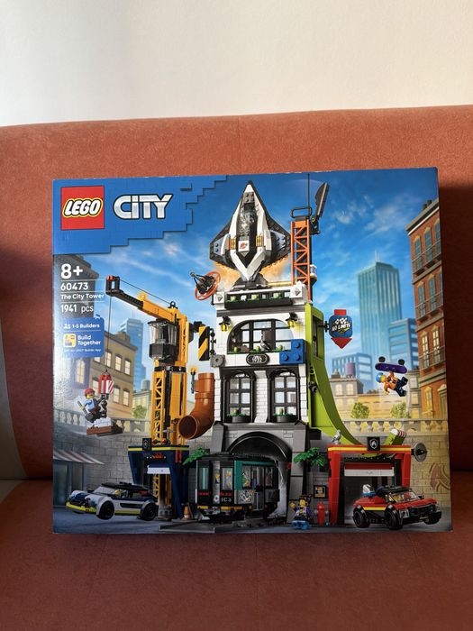 LEGO City – Turnul din City piese- Sigilat-1941 Piese-Retras din productie -Sigilat-
