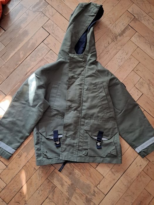 4бр. тънки якета 116-122 - 10€