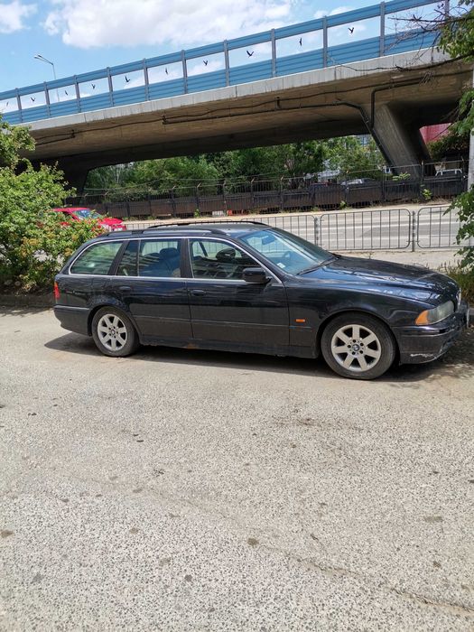 БМВ Е39 525 D на части