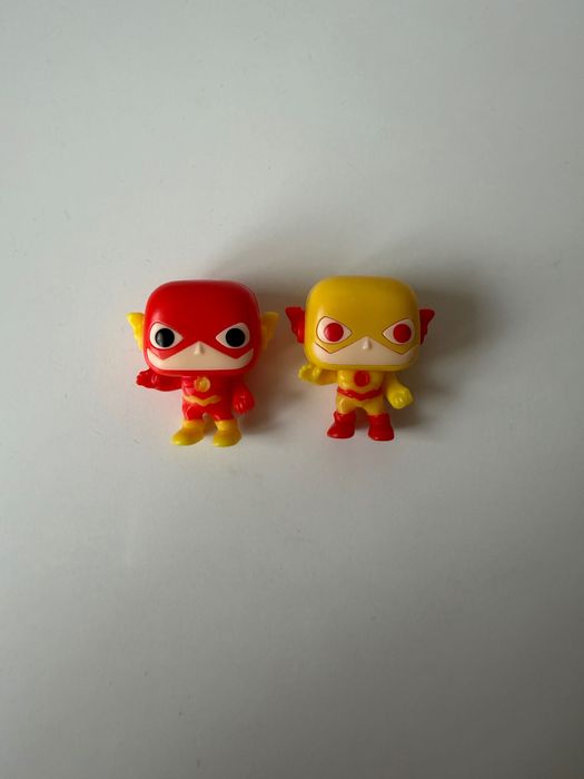 Продаю Двух Флешей вместе/отдельно, Киндер Дс