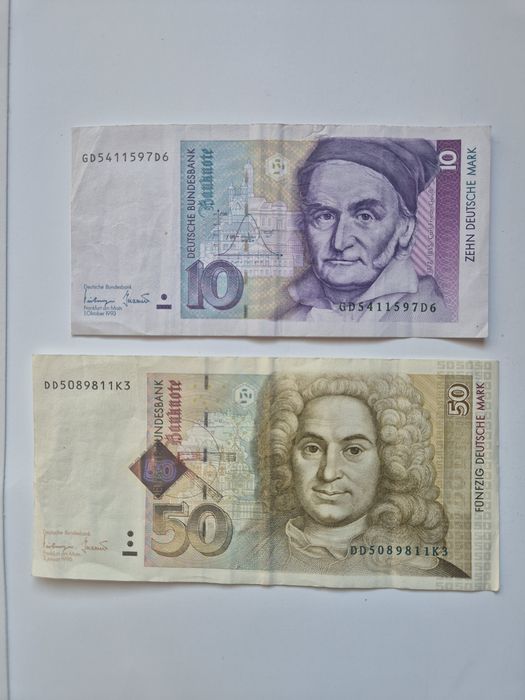 Бонкноти  DM  цена 60  евро