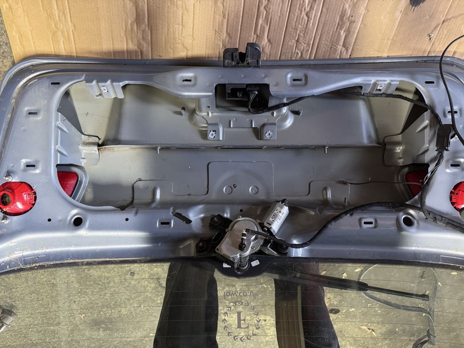 Haion Volkswagen Passat B6 Break complet FARA RUGINA!