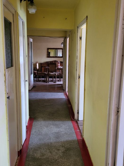 Vând apartament zona centrală