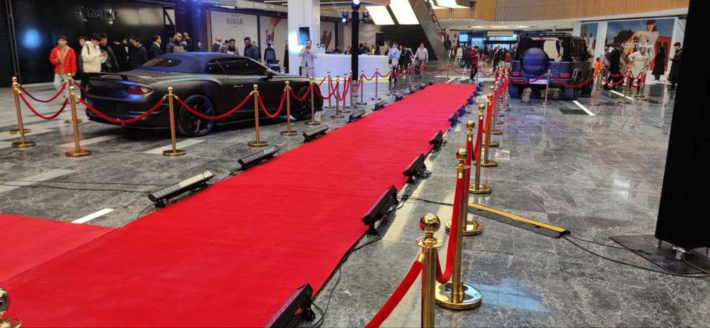 Красная дорожка в аренду. Qizil gilam dorojka arenda