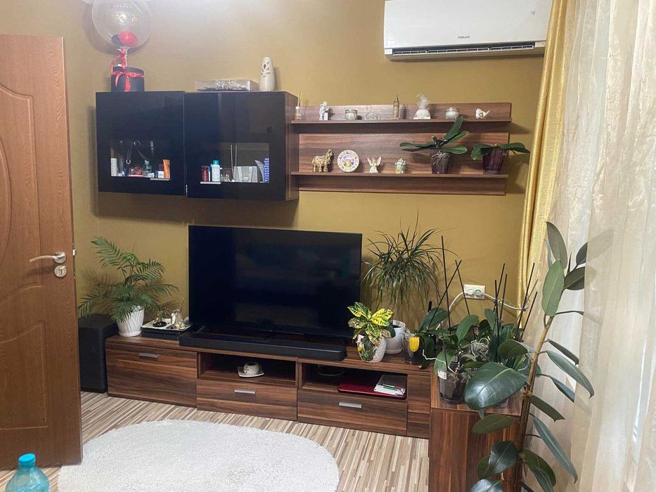 Дава се под наем Двустаен апартамент в Шумен, Център - 40 кв.м за 229.5 € - Снимка #6