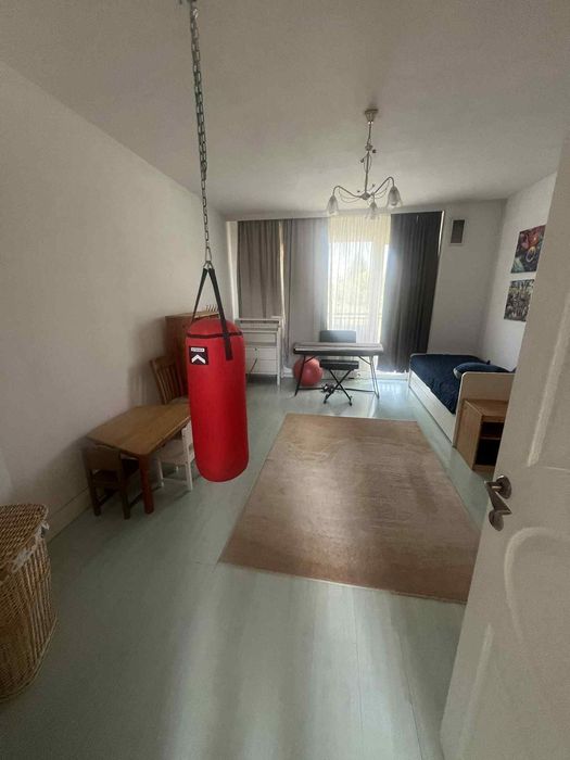 Дава се под наем Къща в Банкя - 400 кв.м за 2000 € - Снимка #14