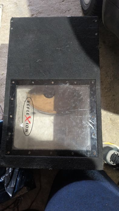 Vând Amplificator/ Subwoofer auto