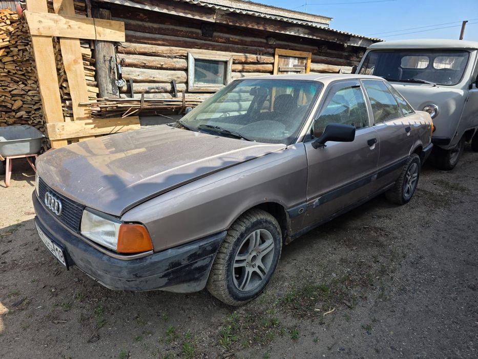 Audi 80 1.8 в хорошем состоянии