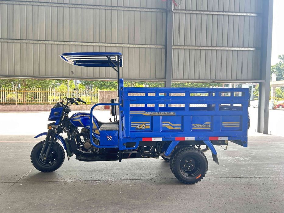 Трицикл бензиновый