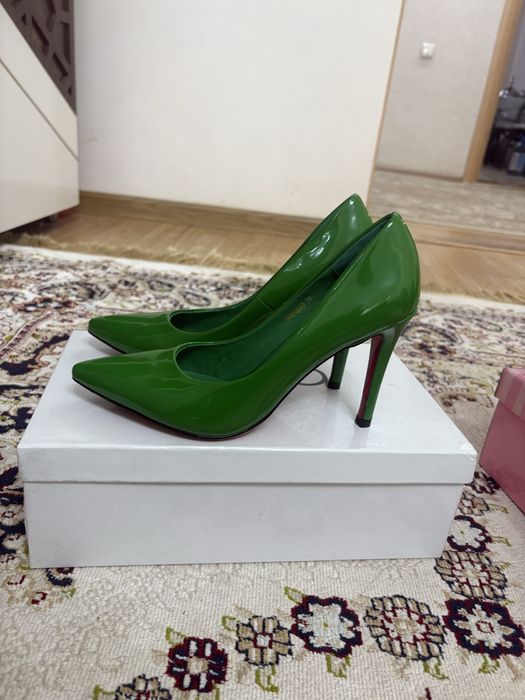Туфли зеленая 37р