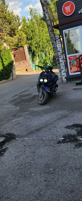 Продам мопед танк