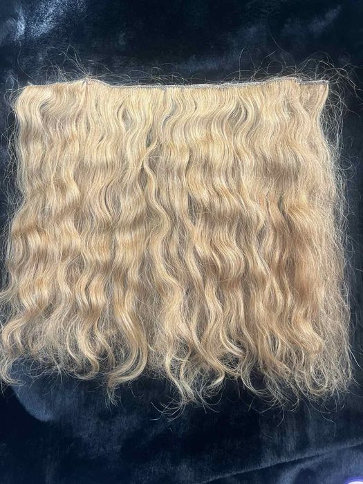 Къдрава естествена коса