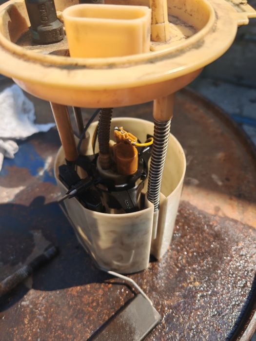 Воден радиятор за сеат леон голф5 помпа за резорвоара