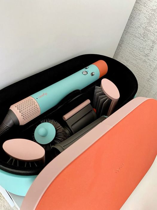 Dyson-Ariwrap idHS05