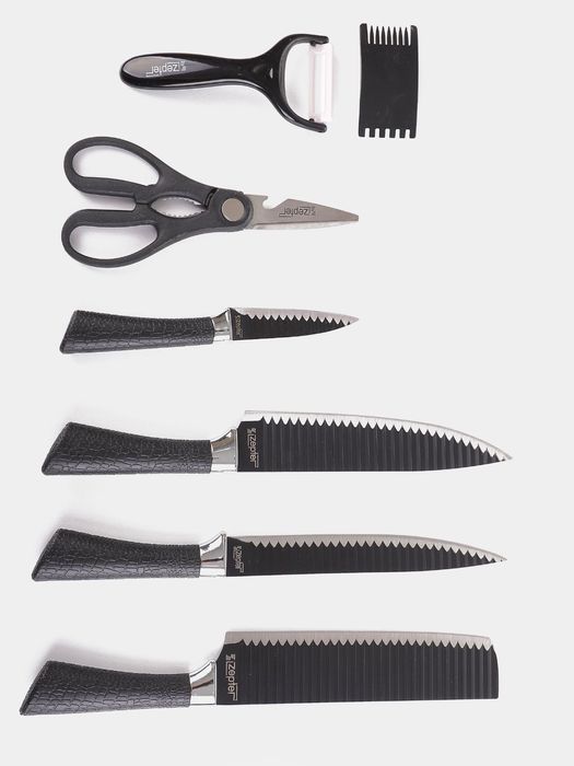 Pichioqlar to'plami. Набор ножей.