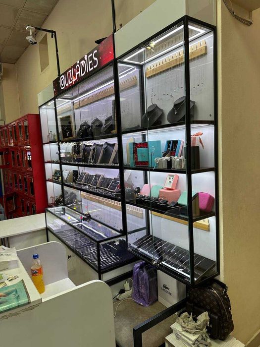 Taqinchoq va fashion do'kon uchun Loft mebel vitrina