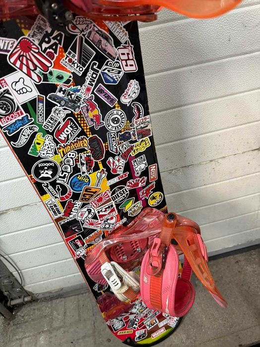 Сноуборд 155 см с ботинками