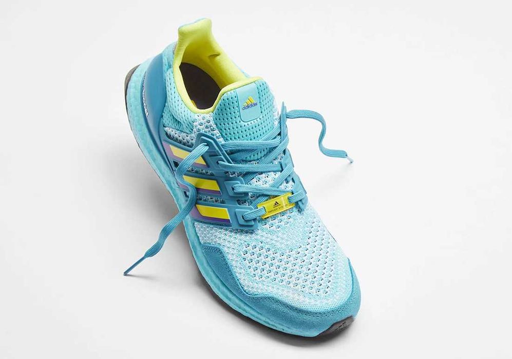 Оригинални дамски маратонки * ADIDAS ULTRABOOST DNA 5.0 *EU38 2/3