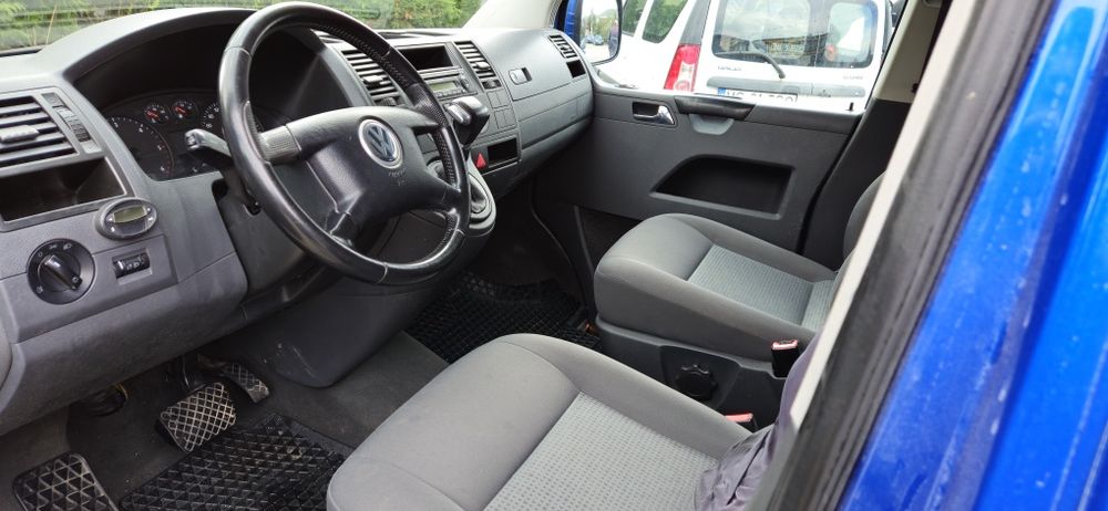 ww caravelle 2.5 diesel automat 8+1 locuri